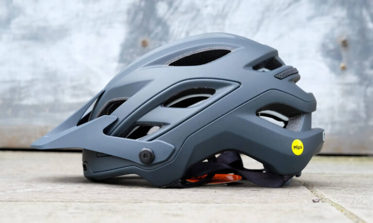 Best Mountain Bike Helmets for All types of Riders