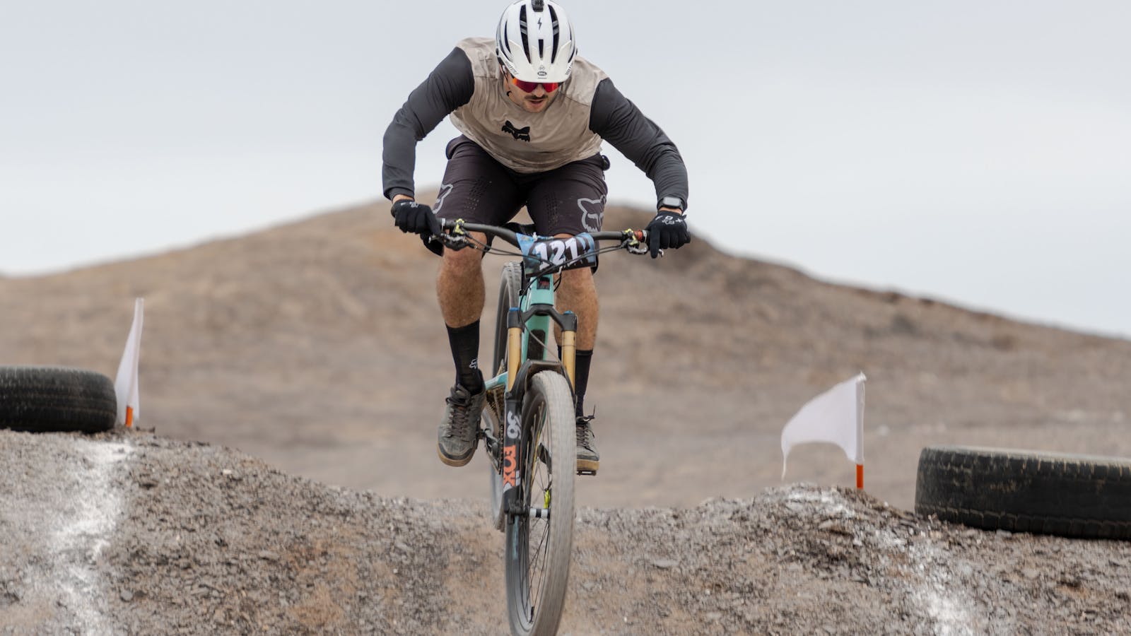 Corner Entry Speed Matrix: How to Brake Less, Carry More Grip, and Exit Faster on MTB Trails