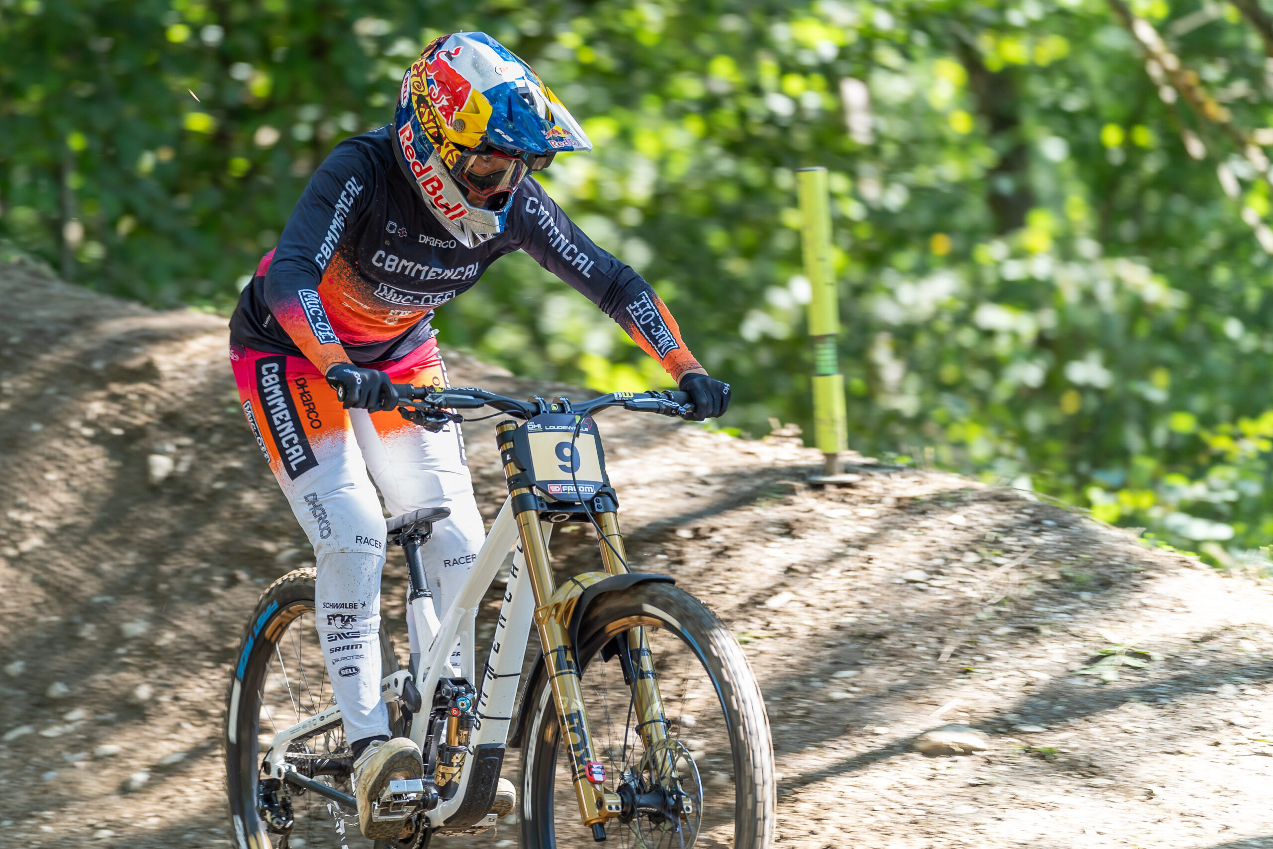 How to Ride Tight MTB Switchbacks: A 4-Drill Session for Better Entry Speed, Vision, and Exit Drive